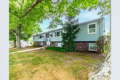 34 Capuano Avenue #A, Cranston, RI 02920 - Photo 2