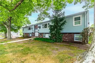 34 Capuano Ave, Cranston, RI 02920 - Photo 2
