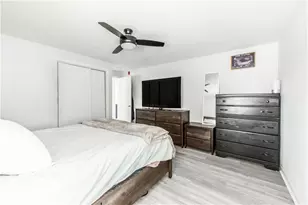 34 Capuano Ave, Cranston, RI 02920 - Photo 20