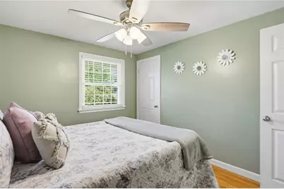 72 Fairweather Avenue, Cranston, RI 02910 - Photo 18