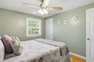72 Fairweather Ave, Cranston, RI 02910 - Photo 18