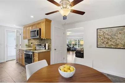 72 Fairweather Avenue, Cranston, RI 02910 - Photo 6