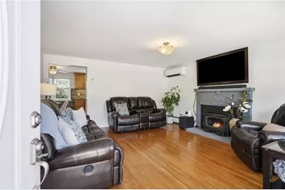 72 Fairweather Avenue, Cranston, RI 02910 - Photo 10