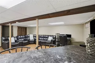 72 Fairweather Ave, Cranston, RI 02910 - Photo 22