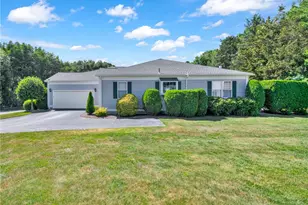 48 Orchard Meadows Dr, Smithfield, RI 02917 - Photo 4