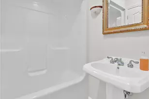 48 Orchard Meadows Dr, Smithfield, RI 02917 - Photo 26