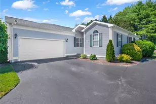 48 Orchard Meadows Dr, Smithfield, RI 02917 - Photo 1