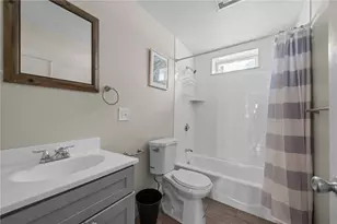 8 Spring St, Newport, RI 02840 - Photo 16