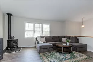 136 Hope Hill Terrace, Cranston, RI 02921 - Photo 6