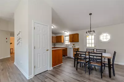 136 Hope Hill Terrace, Cranston, RI 02921 - Photo 10