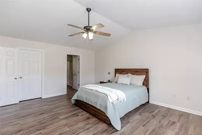 136 Hope Hill Terrace, Cranston, RI 02921 - Photo 20