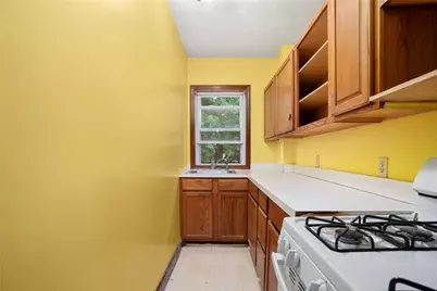 147 Tweed Street, Pawtucket, RI 02861 - Photo 24