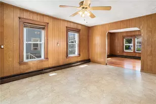 147 Tweed St, Pawtucket, RI 02861 - Photo 6