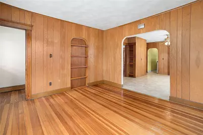 147 Tweed Street, Pawtucket, RI 02861 - Photo 8