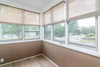 1402 S Broadway, East Providence, RI 02914 - Photo 10