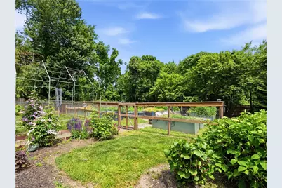 68 Captains Circle, Tiverton, RI 02878 - Photo 6