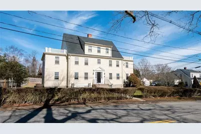 118 Ruggles Avenue #101, Newport, RI 02840 - Photo 1