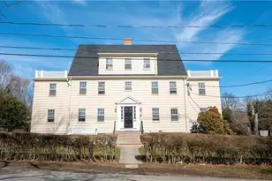 118 Ruggles Ave, Newport, RI 02840 - Photo 44