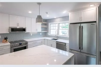 118 Ruggles Avenue #101, Newport, RI 02840 - Photo 16
