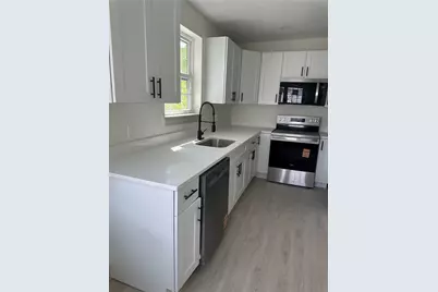 531 Smith Street #201, Providence, RI 02908 - Photo 2