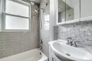 16 Duncan Ave, Providence, RI 02906 - Photo 20