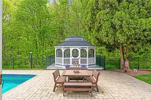 45 Briarbrooke Ln, Cranston, RI 02921 - Photo 40