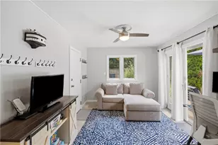 187 Love Ln, Warwick, RI 02886 - Photo 16