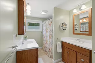 187 Love Ln, Warwick, RI 02886 - Photo 24