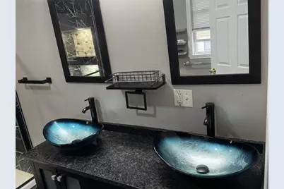 29 Grant Street, Providence, RI 02909 - Photo 24