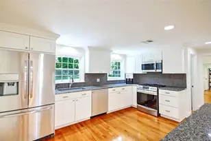 29 Melrose Ave, Barrington, RI 02806 - Photo 14