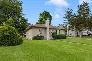 50 Memorial Ave, Johnston, RI 02919 - Photo 4
