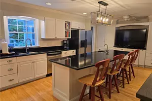 25 Dunn's Corners Rd, Westerly, RI 02891 - Photo 4