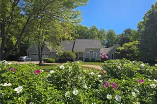 25 Dunn's Corners Rd, Westerly, RI 02891 - Photo 10