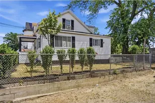 166 Gallup St, Providence, RI 02908 - Photo 2
