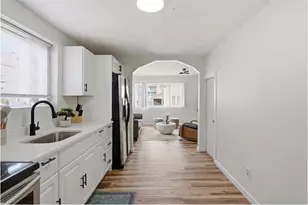 166 Gallup St, Providence, RI 02908 - Photo 8