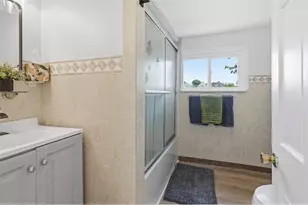 166 Gallup St, Providence, RI 02908 - Photo 22