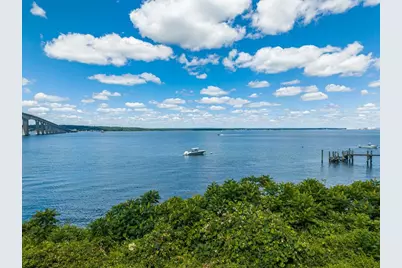 129 Seaside Drive, Jamestown, RI 02835 - Photo 2