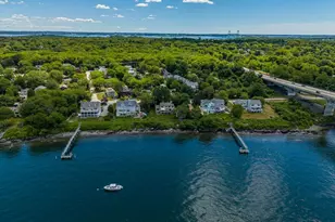129 Seaside Dr, Jamestown, RI 02835 - Photo 44