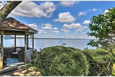 129 Seaside Drive, Jamestown, RI 02835 - Photo 8