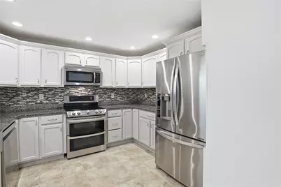 1 Tupperware Drive #316, North Smithfield, RI 02896 - Photo 4