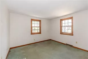 72 Second Point Rd, Warwick, RI 02889 - Photo 10