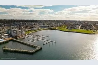 31 Coddinton #8, Newport, RI 02840 - Photo 36
