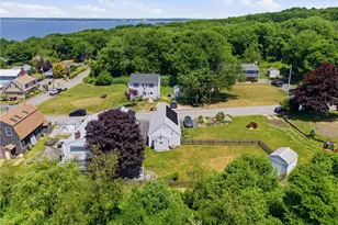 201 Randolph Ave, Tiverton, RI 02878 - Photo 30