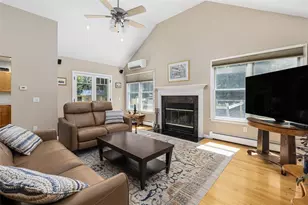 15 Little Pond County Rd, Cumberland, RI 02864 - Photo 8