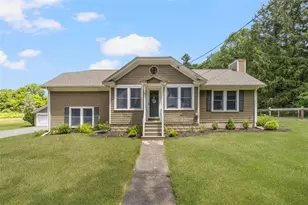 15 Little Pond County Rd, Cumberland, RI 02864 - Photo 2