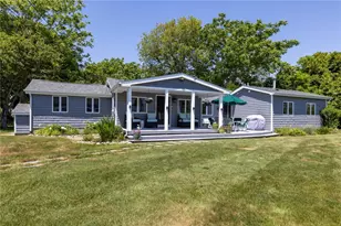 155 Green Hill Ave, South Kingstown, RI 02879 - Photo 4