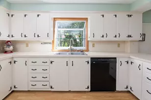 58 Sycamore Dr, East Greenwich, RI 02818 - Photo 10