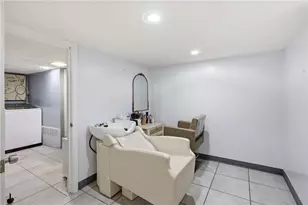 2 Beckside Rd, North Providence, RI 02911 - Photo 18