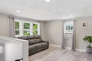 120 Pepin St, West Warwick, RI 02893 - Photo 4
