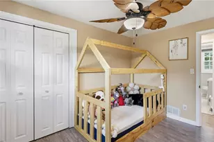 120 Pepin St, West Warwick, RI 02893 - Photo 22